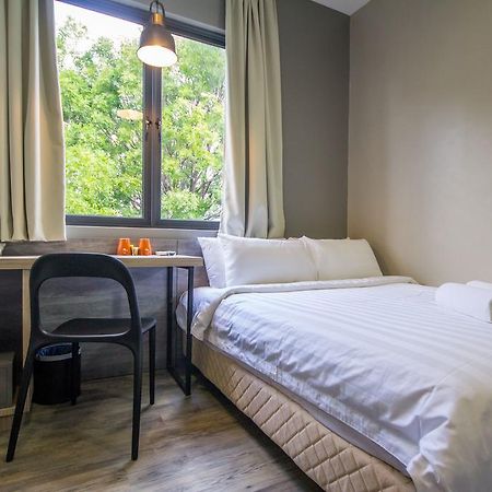 Chariton Hotel Alma Bukit Mertajam Bagian luar foto