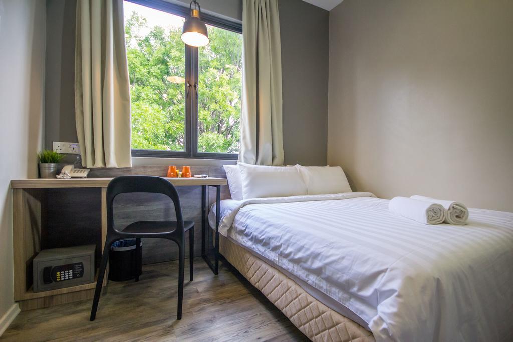Chariton Hotel Alma Bukit Mertajam Bagian luar foto
